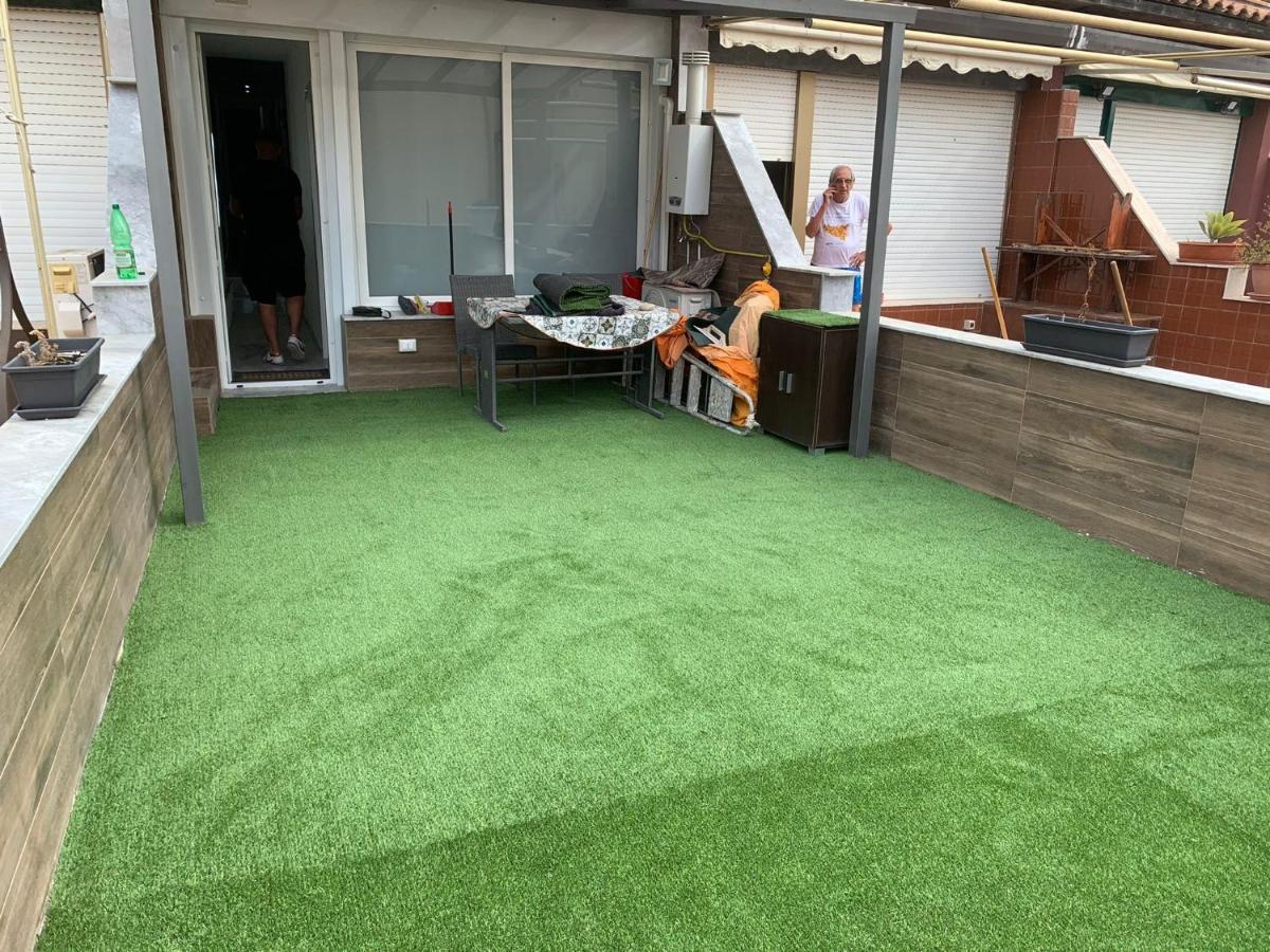 אפרטהוטל גיארדיני נאקסוס Le Rocce Nere מראה חיצוני תמונה